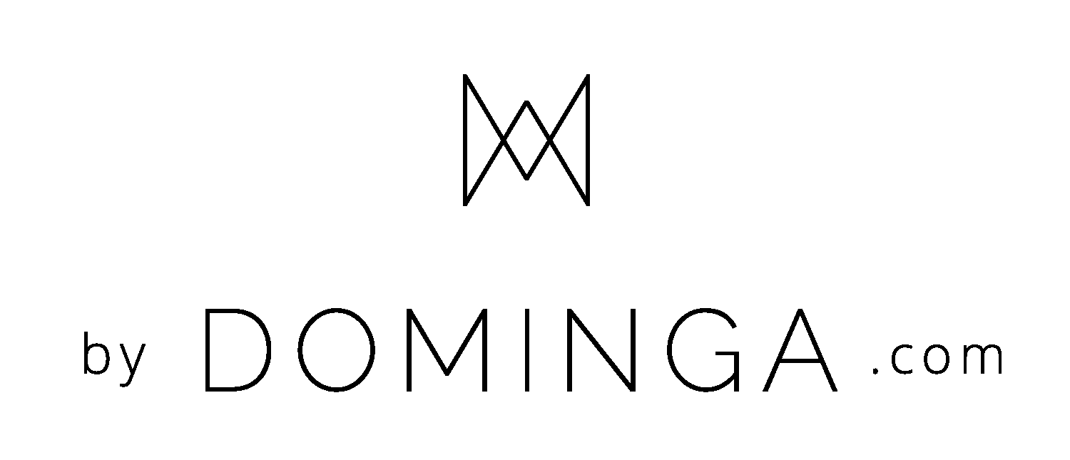 Logo By Dominga: ropa versátil y con estilo